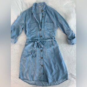 Denim- long sleeve dress. Light wash denim